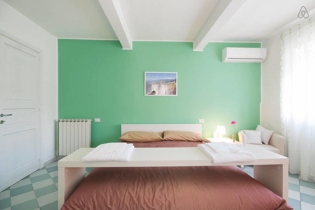 B&B Porta Della Sicilia Месина Екстериор снимка