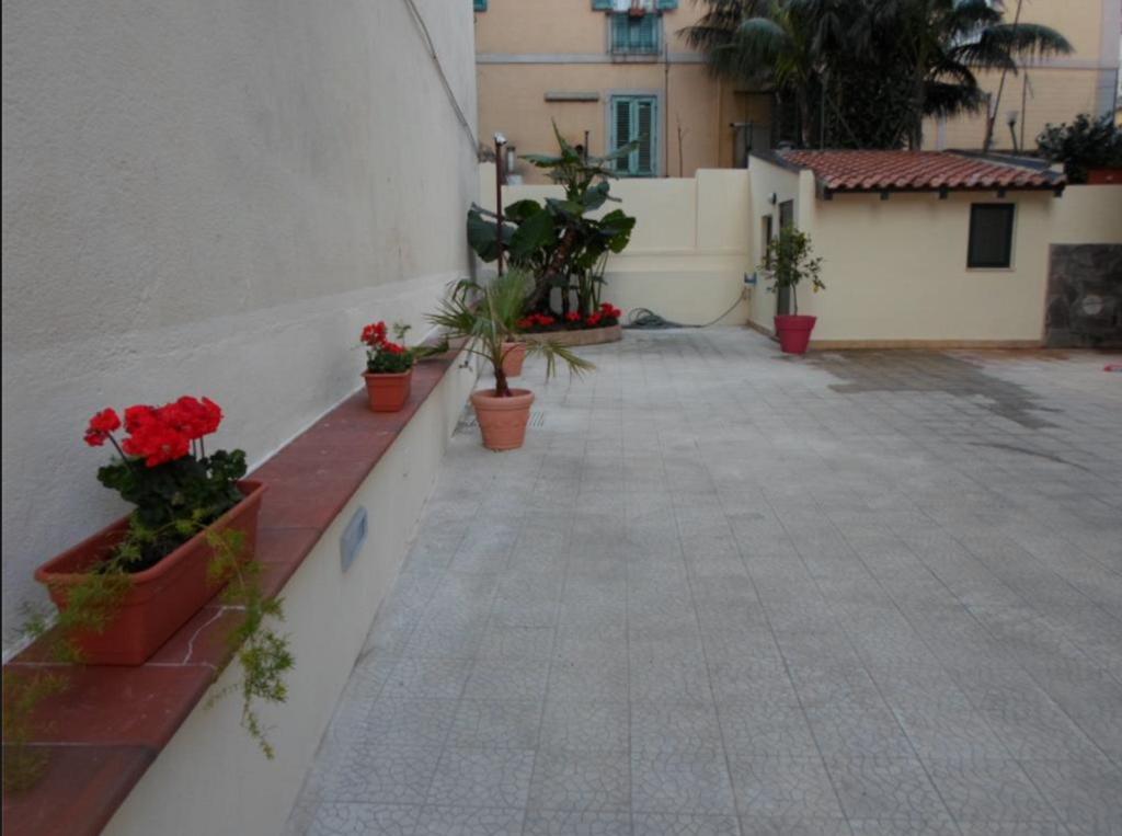 B&B Porta Della Sicilia Месина Екстериор снимка
